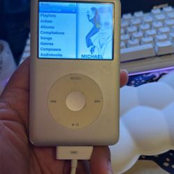 Apple iPod Classic 6th Gen 160 GB Tested And Work 
