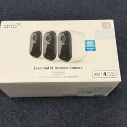 Arlo Essential XL Outdoor Camera 3 Pack