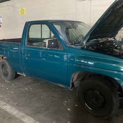 1995 Nissan Truck