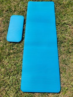 Yoga Mat with Knee Pad