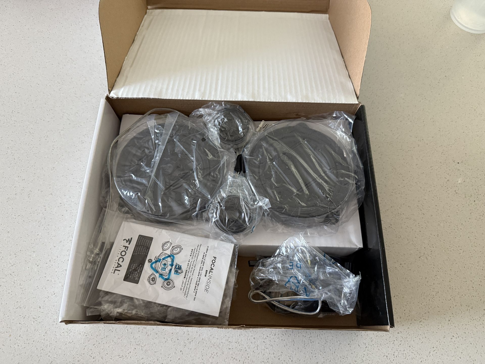 Focal inside IS BMW 100L plug n play speakers