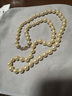 Family Heirloom Pearl Necklace