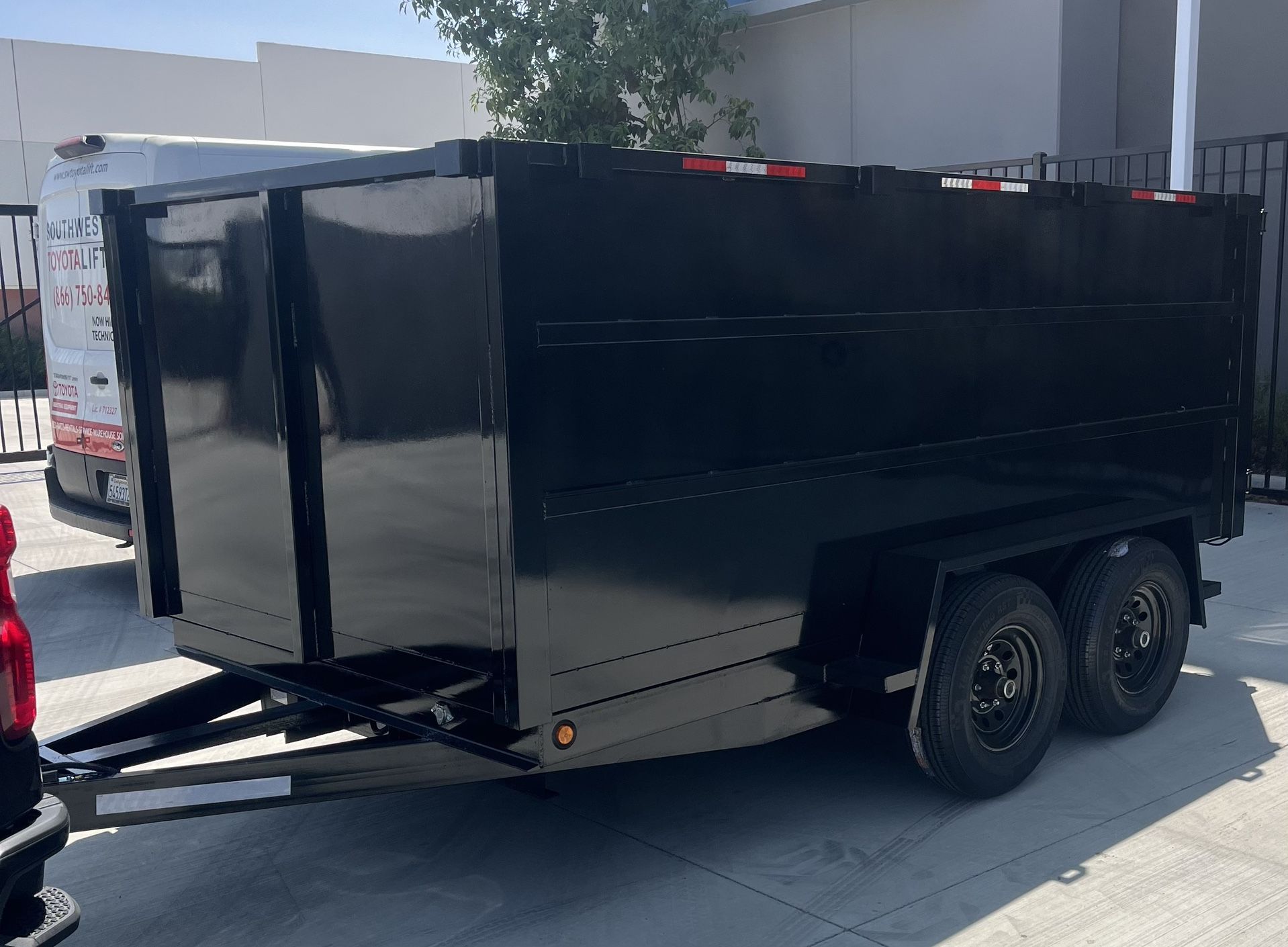 Hydraulic Dump Trailer