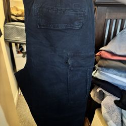 MENS AMERICAN EAGLE CARGO JEANS SIZE L