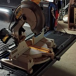 DeWalt DW705 Miter Saw