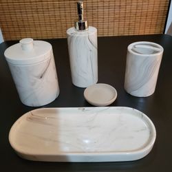 Bathroom Set Soap Dispenser Glass