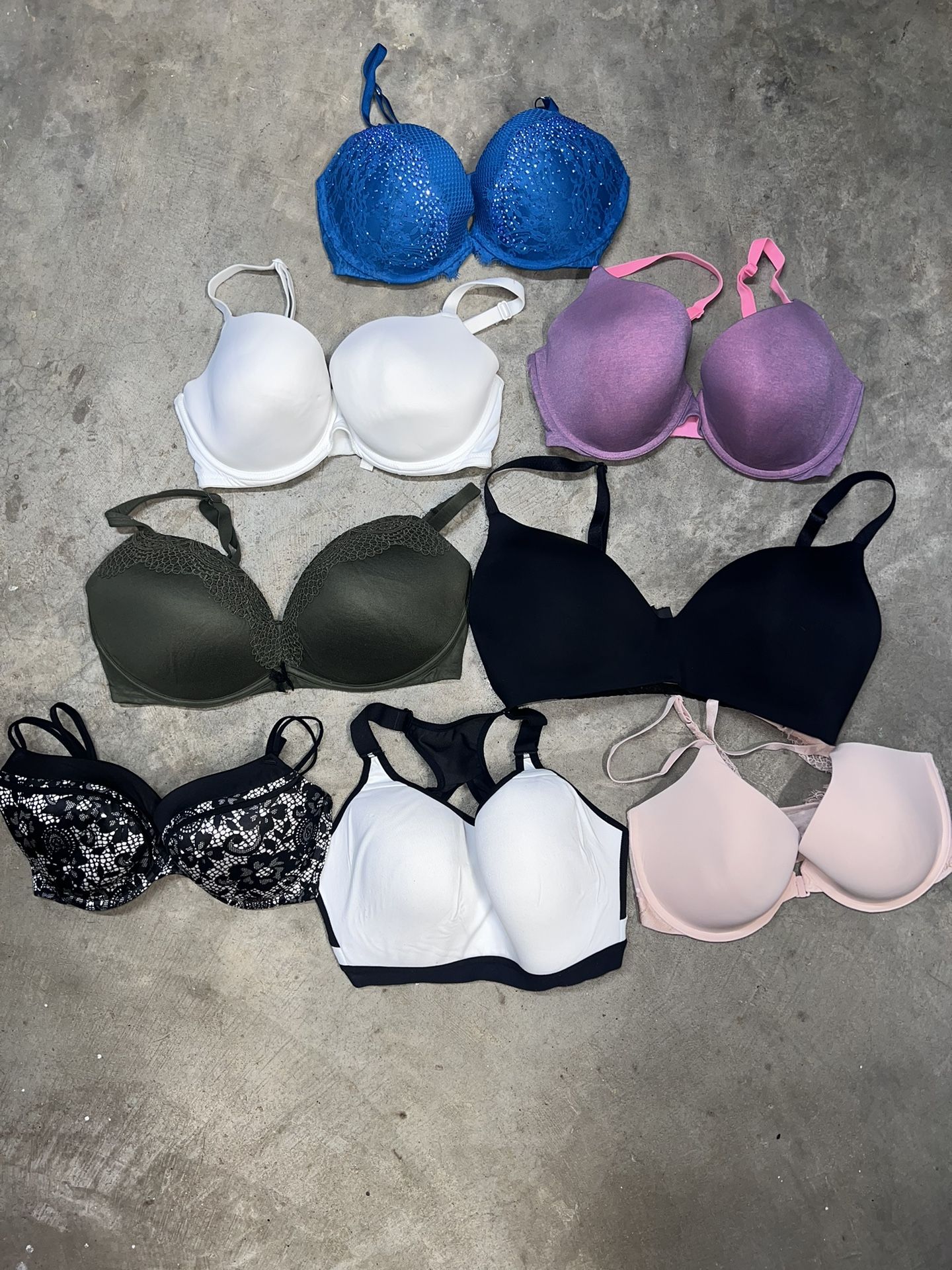 Victoria Secret DD-DDD Bras (Read Description) for Sale in Mount  Washington, KY - OfferUp