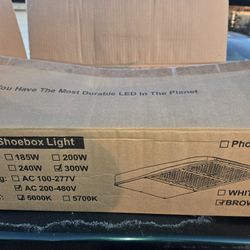 LED Shoebox Light 