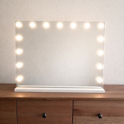 Vanity Mirror W/ Lights 