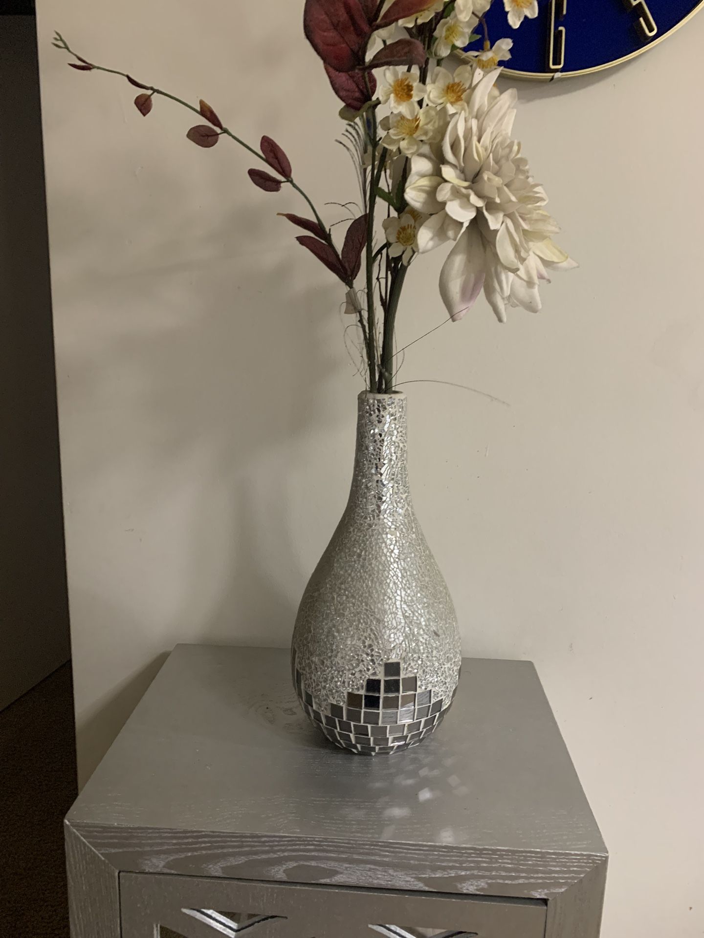 Z Gallery Flower Vase With Artificial Flower