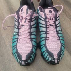 Nike Shox TL Low Tops