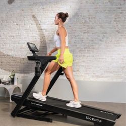 Premium CENTR Treadmill – Touchscreen & Bluetooth.