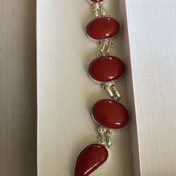 Coral bracelet