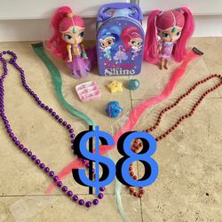 $8 Shimmer and Shine Dolls with Box and accesories play dress up