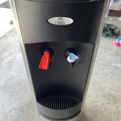 Oasis Water Dispenser