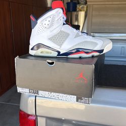 Nike. Jordan 6. Tinker.  12.  $150