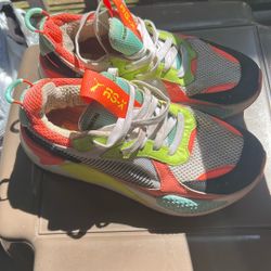 Sneakers 