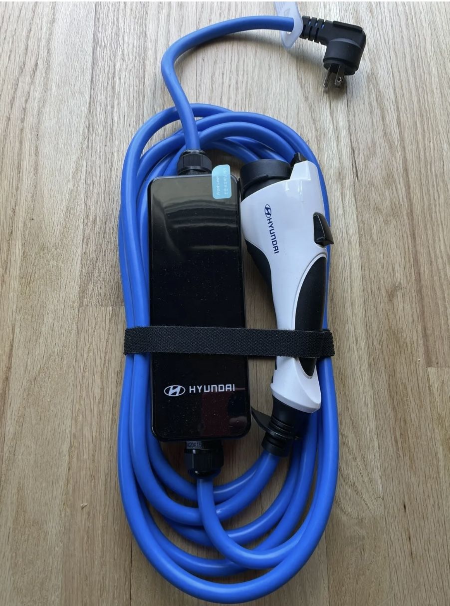 2023 Hyundai Kona Tucson Santa Fe Plug-in Hybrid EV Charger Charging Cable OEM