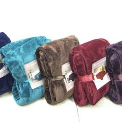 Super Soft Throw Blankets