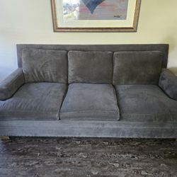 Couch Must Sell