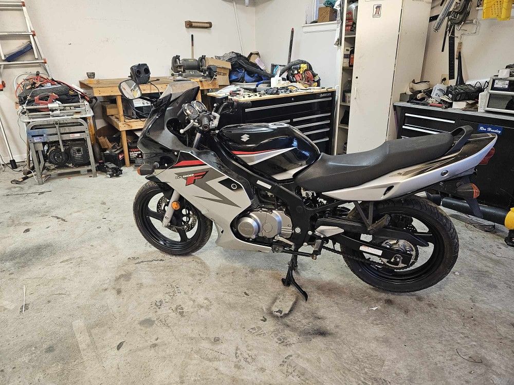 2008 Suzuki gs500f
