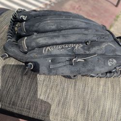 Rawlings Glove