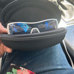 like new oakley oil rigs
