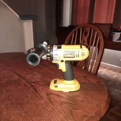 Dewalt  18 Volt Drill