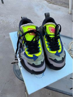 Off white Odsy 1000