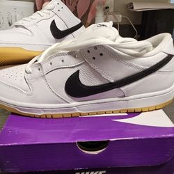 Nike SB Dunks Brand New Size 11