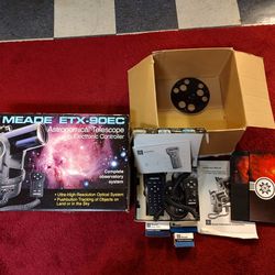 MEADE ETX-90EC ASTRONOMICAL TELESCOPE WITH ELECTRIC CONTROLLER with accessories