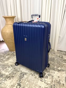 SwissGear Hardside Spinner Suitcase, TSA Lock, Gunmetal Luggage