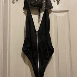 Costume