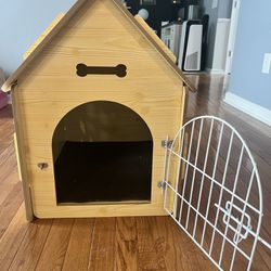 Brand New Open Box Indoor Dog House 