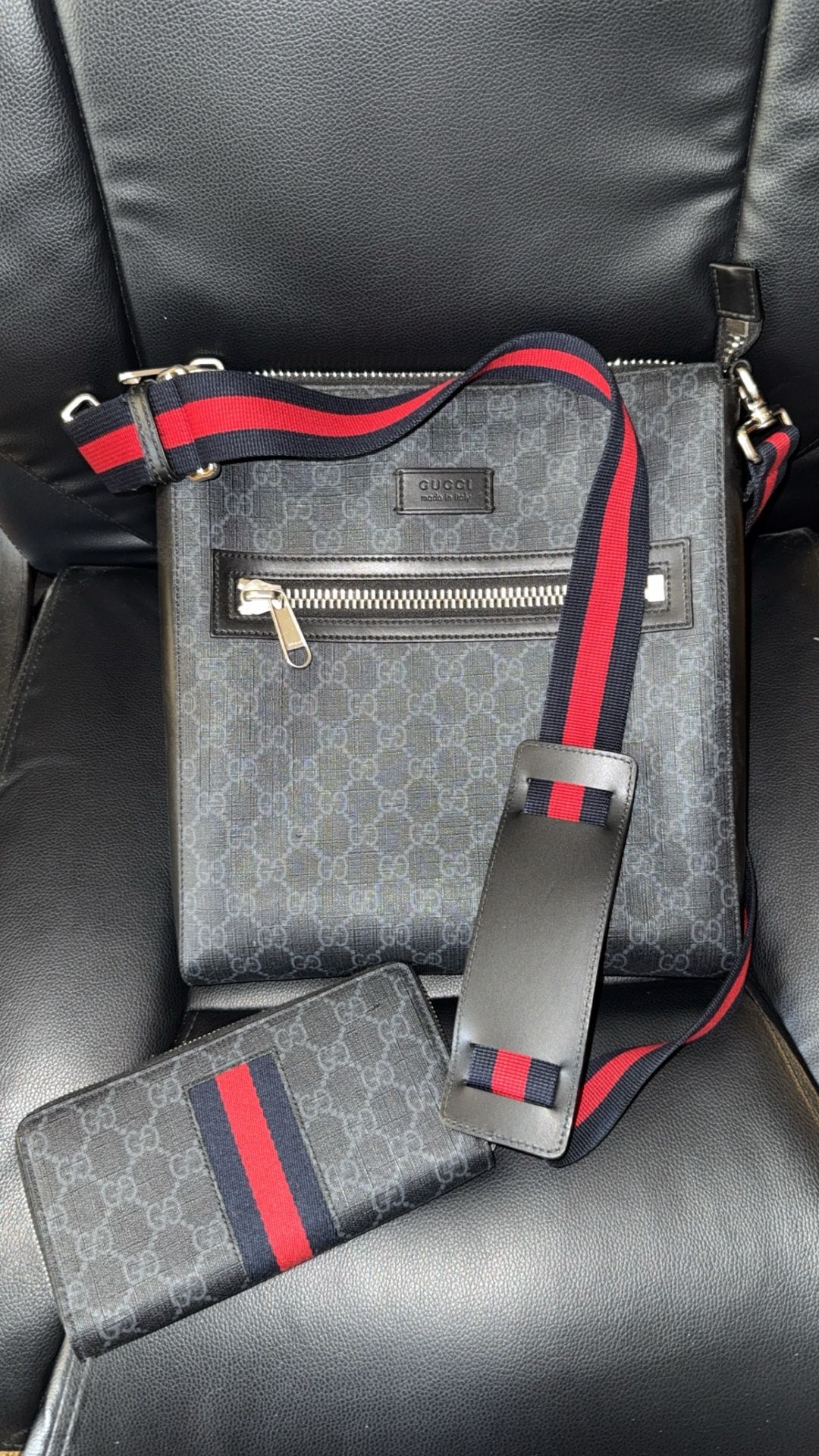 Gucci Shoulder Bag & Wallet Matching Combo