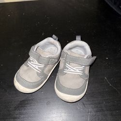 Toddler shoes
