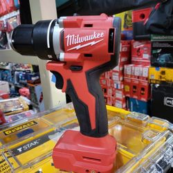 MILWAUKEE M18 DRILL BRUSHLESS $85
