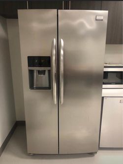 Frigidaire Stainless Steel Side-by-Side Refrigerator