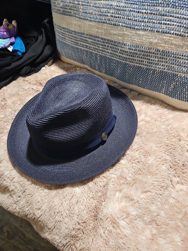 BRUNO CAPELO TOYO FEDORA
