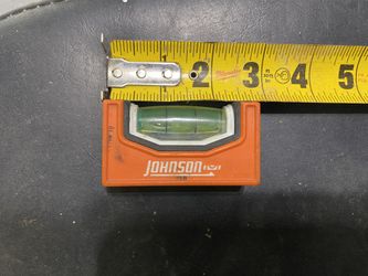Johnson Magnetic Pocket Level