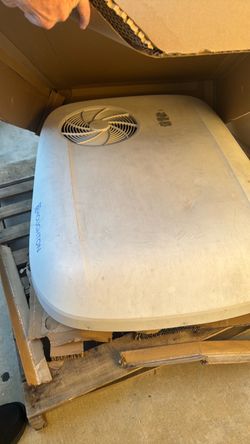 RV air conditioner, and heater