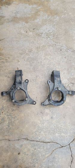 3 inch lift spindles  silverado Pair A1023 Left and Right