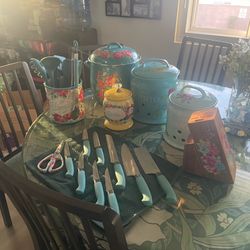 Pioneer Woman Kitchen Items Lot