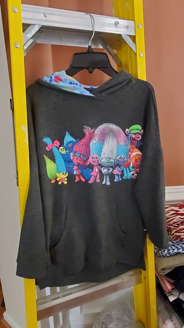 Trolls hoodie girls large