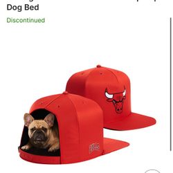 Chicago Bulls Red Medium Pet Nap Cap Dog Bed