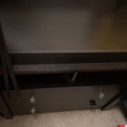 Changing Table / Dresser