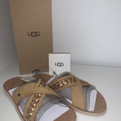 UGG Sandals $35 / Pair