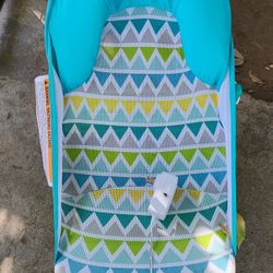 Baby Bath Or Beach Bed/ Camite Del Bañera O Para LA Playa