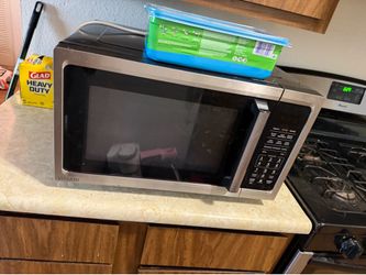 Microwave, convection, oven, and air fryer and one