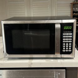Microwave 1350W